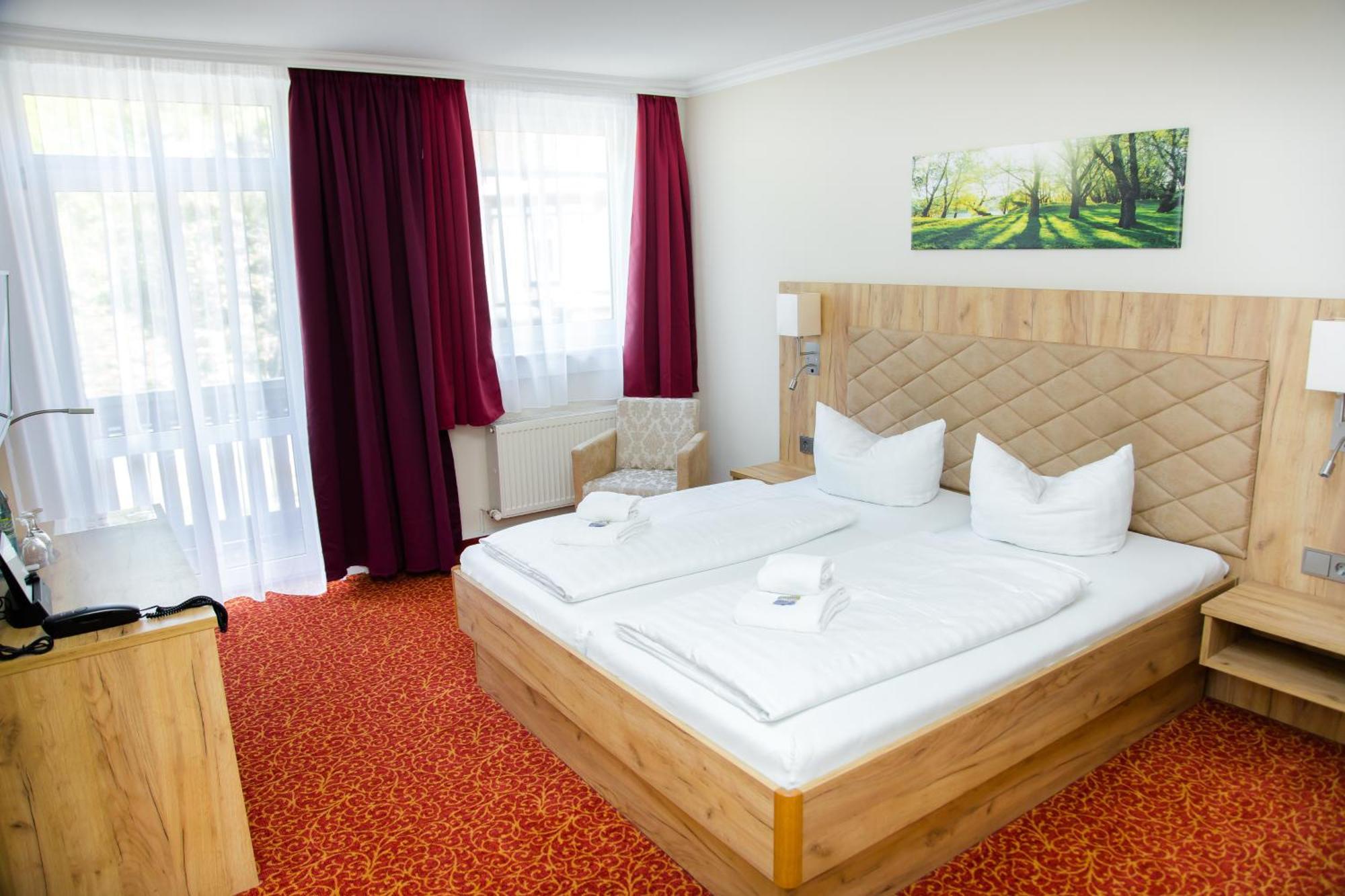 Waldhotel פרידריכרודה מראה חיצוני תמונה