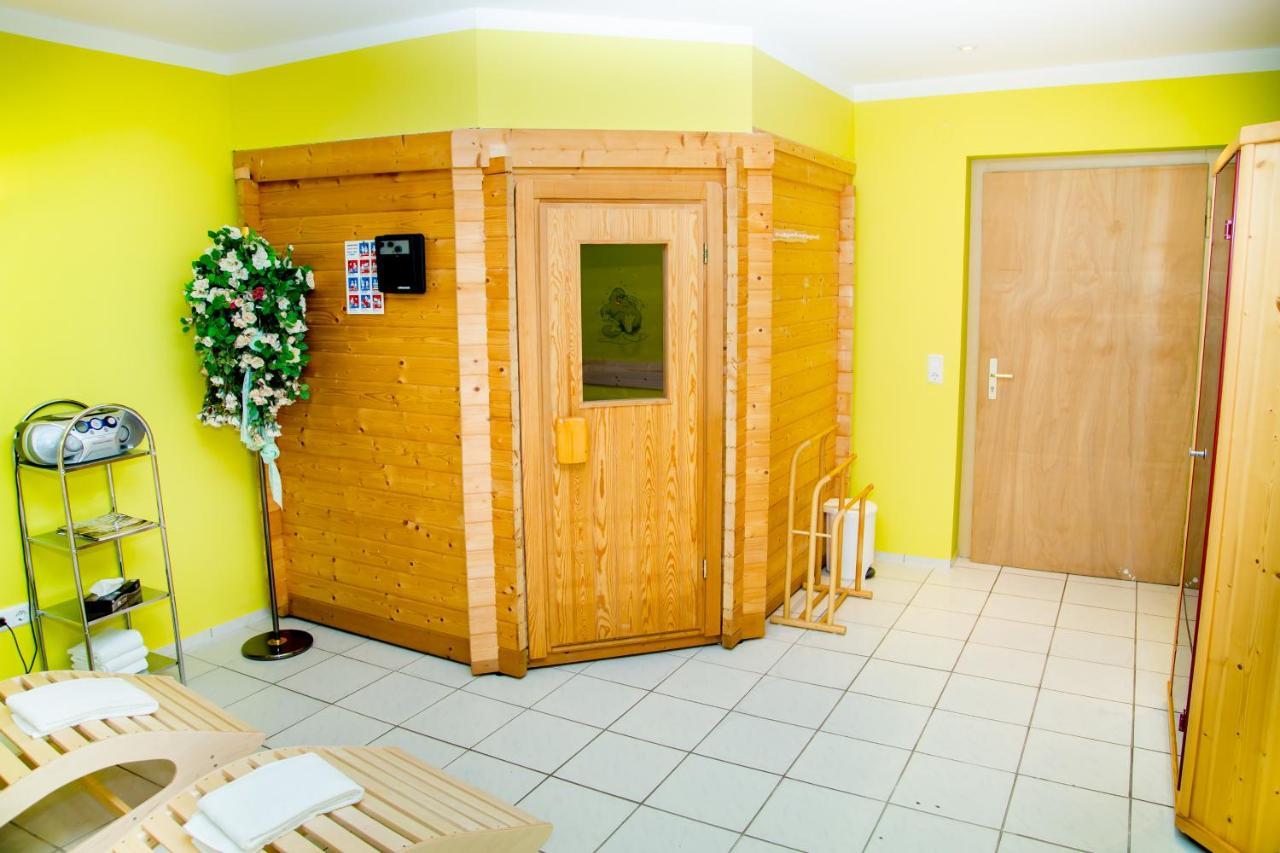 Waldhotel פרידריכרודה מראה חיצוני תמונה