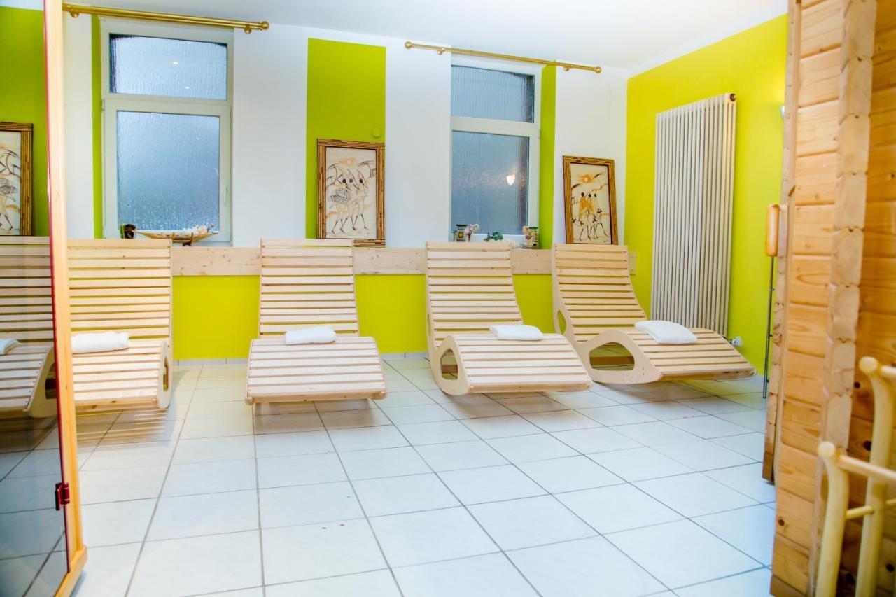 Waldhotel פרידריכרודה מראה חיצוני תמונה